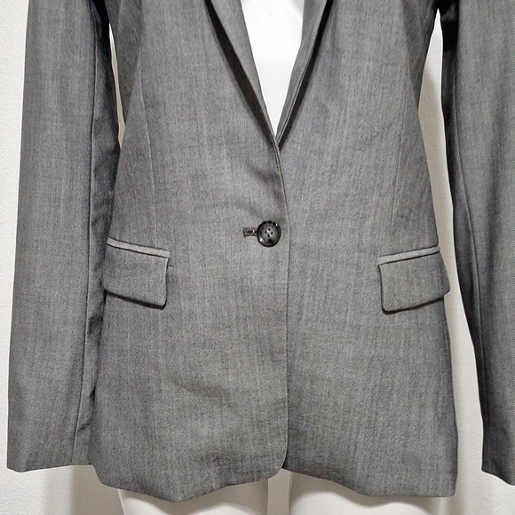 Banana Republic Quiet Luxury NWOT Gray Preppy Careerwear Wool Blazer Jacket Sz 2 - Picture 4 of 13